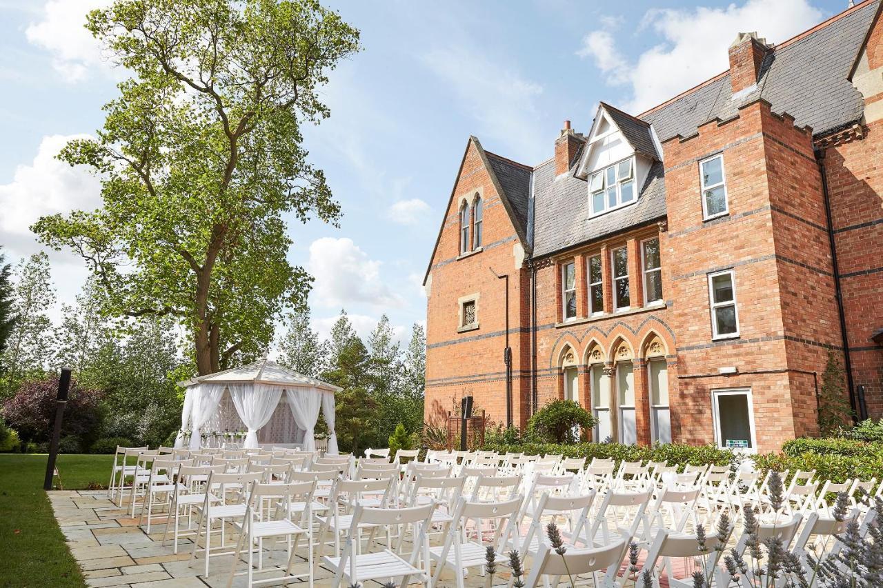 Hotel Ettington Chase Extérieur photo