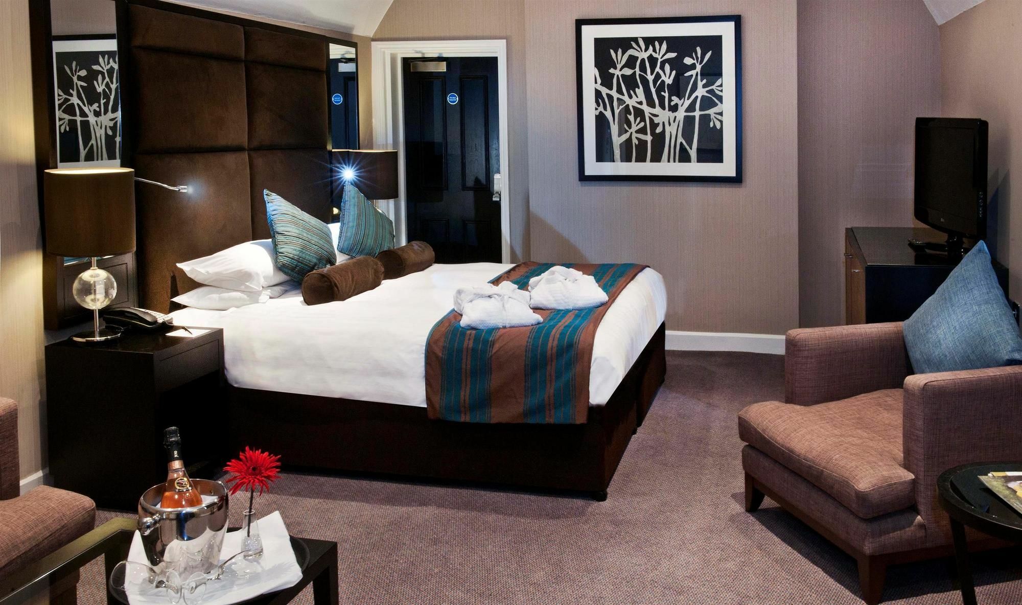 Hotel Ettington Chase Extérieur photo