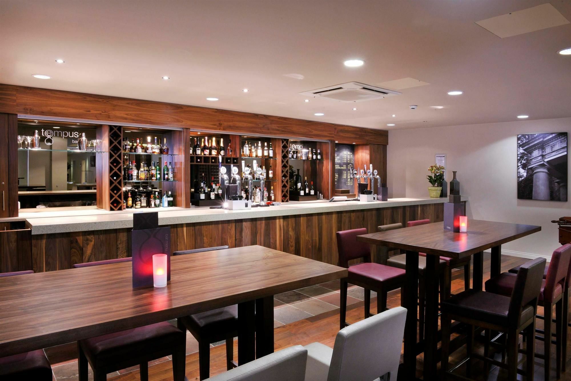 Hotel Ettington Chase Extérieur photo